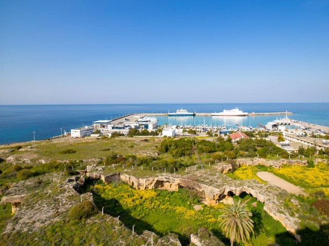 3+1 FLAT FOR SALE IN CYPRUS GIRNE CENTER ** 