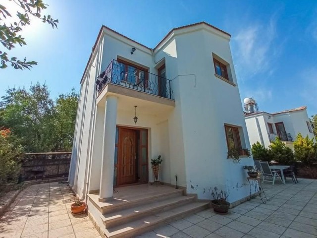 2+1 VILLA WITH COMMON POOL FOR RENT IN CYPRUS KYRENIA ÇATALKOY REGION ** 