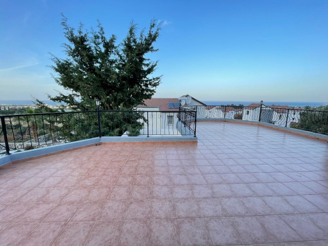 4 + 1 VILLA ZUM VERKAUF IN KYRENIA LAPTA ** 