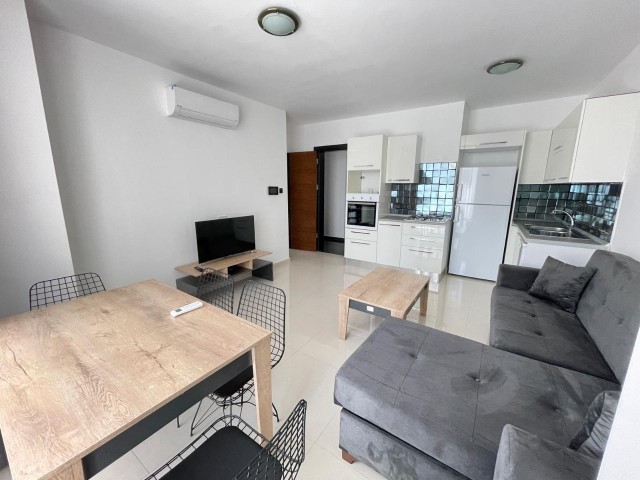 2+1 WOHNUNG ZU VERMIETEN IN ZYPERN KYRENIA ZENTRUM ** 