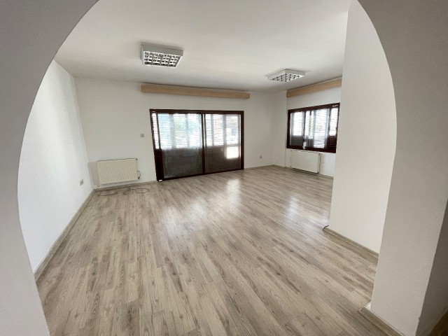 CYPRUS KYRENIA 3 + 1 RENTAL OFFICE IN THE CENTER ** 