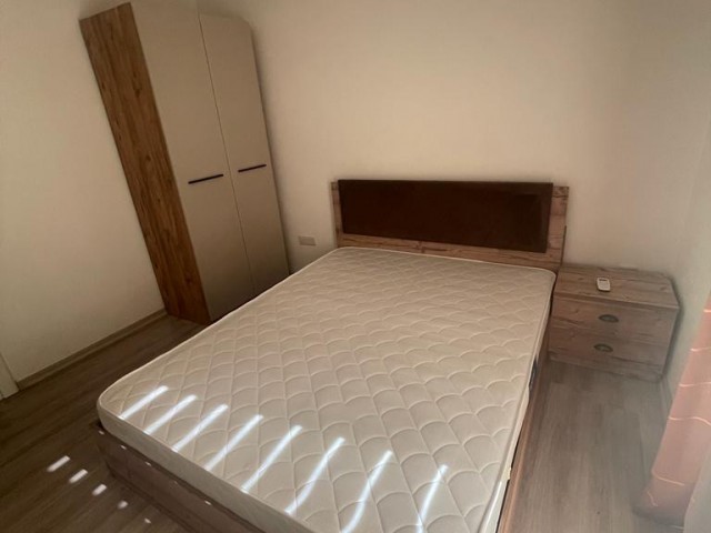 KIBRIS GİRNE MERKEZDE FULL EŞYALI 2+1 SATILIK DAİRE