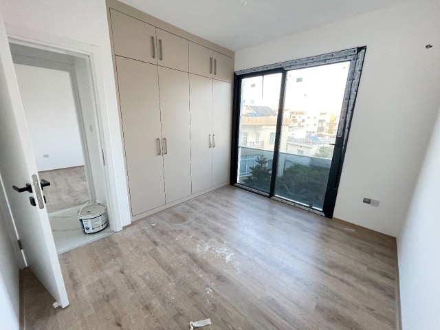 3+1 FLAT FOR SALE IN THE CENTER OF CYPRUS KYRENIA