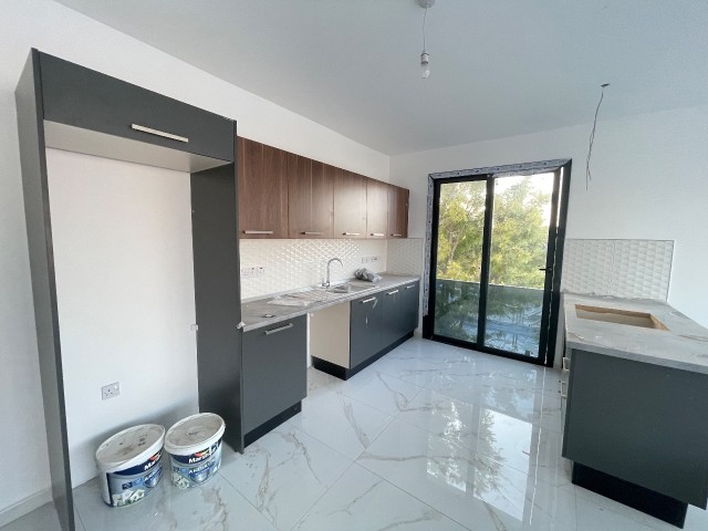 3+1 FLAT FOR SALE IN THE CENTER OF CYPRUS KYRENIA