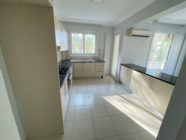 Flat For Sale in Alsancak, Kyrenia