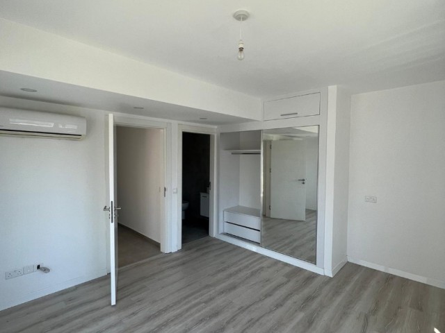 2+1 APARTMENT FOR SALE IN THE CENTER OF CYPRUS GİRNE