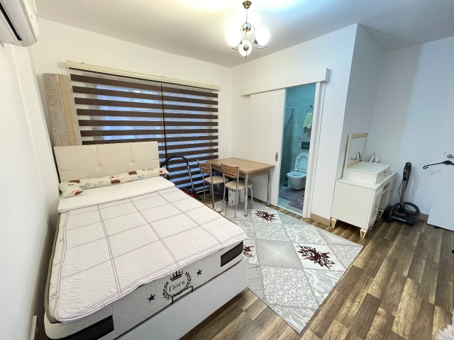 KIBRIS GİRNE MERKEZDE 3+1 SATILIK DAİRE