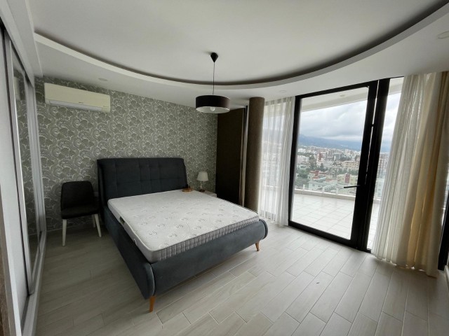 KIBRIS GİRNE MERKEZDE 3+1 KİRALIK PENTHOUSE