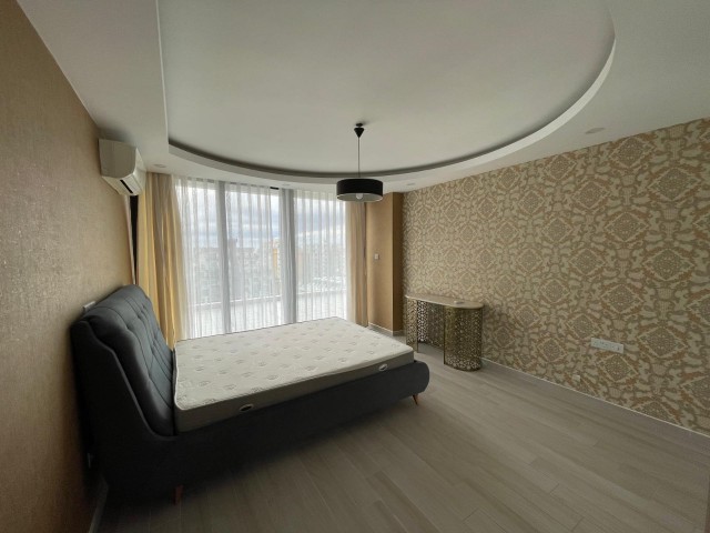 KIBRIS GİRNE MERKEZDE 3+1 KİRALIK PENTHOUSE