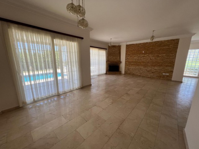 3+1 VILLA FOR SALE IN CYPRUS KYRENIA EDREMIT REGION