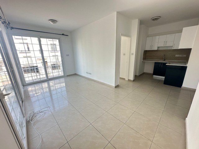 2+1 FLAT FOR SALE IN CYPRUS KYRENIA CENTER