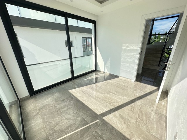 4+1 VILLA FOR SALE IN CYPRUS GIRNE ÇATALKÖY REGION