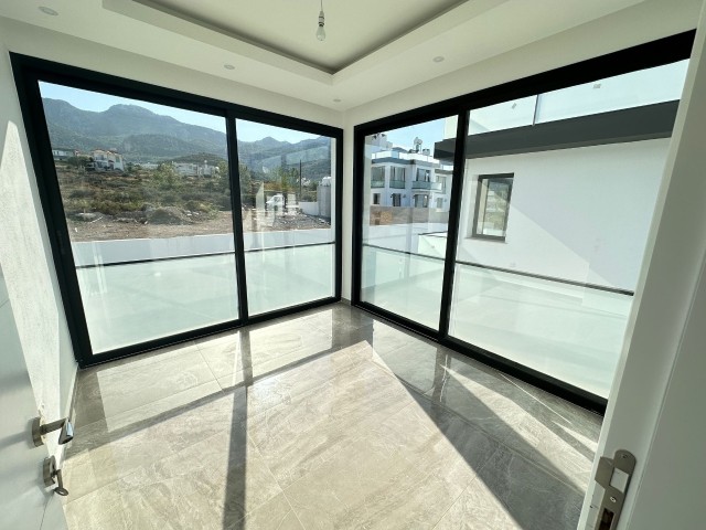 4+1 VILLA FOR SALE IN CYPRUS GIRNE ÇATALKÖY REGION