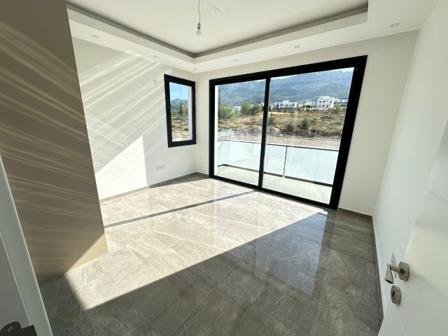 4+1 VILLA FOR SALE IN CYPRUS GIRNE ÇATALKÖY REGION