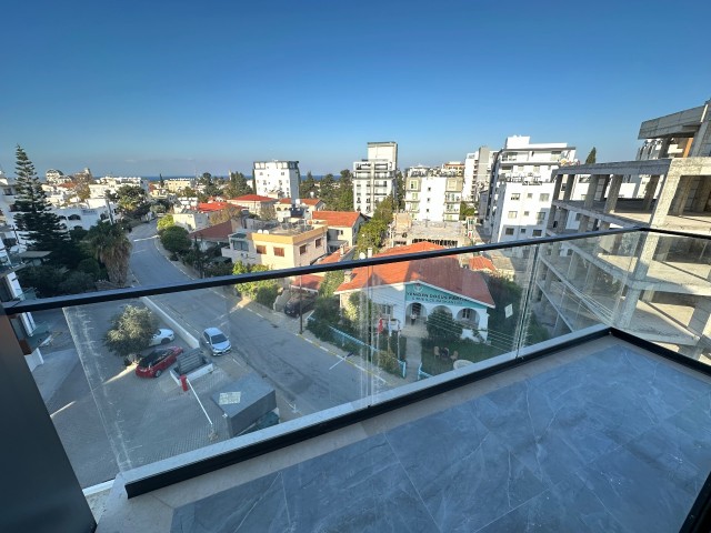 2+1 FLAT FOR SALE IN CYPRUS KYRENIA CENTER