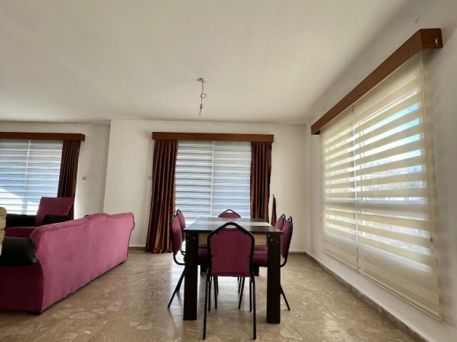 3+2 FLAT FOR SALE IN CYPRUS KYRENIA CENTER