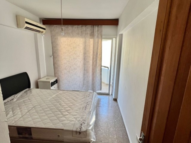 3+2 WOHNUNG ZUM VERKAUF IN ZYPERN KYRENIA CENTER