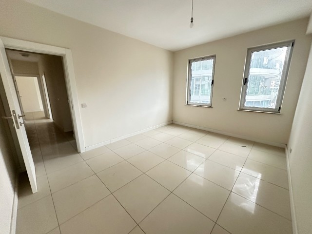 3+1 FLAT FOR SALE IN CYPRUS KYRENIA CENTER