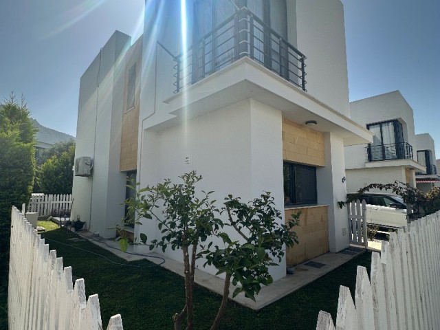 2+1 VILLA ZUM VERKAUF IN ZYPERN GIRNE KARAOĞLANOĞLU