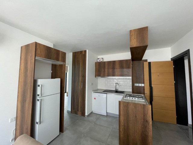 KIBRIS GİRNE MERKEZDE 2+1 SATILIK DAİRE