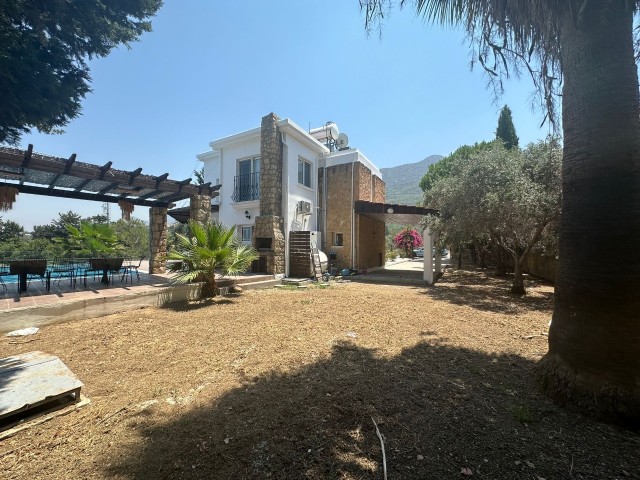 3+1 VILLA ZU VERMIETEN IM GIRNE ZEYTİNLİK-BEREICH ZYPERN