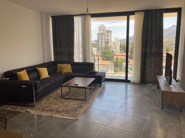 Girne'de En İyi Lokasyonda Full Eşyalı 2+1 Kiralık Daire