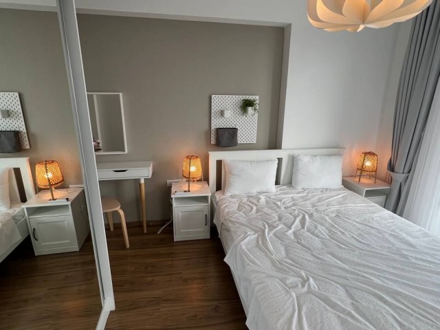 Magnificent 2-Schlafzimmer-Wohnung Caesar 4, 7. Stock mit vollem Meerblick.  Bereit in 4 Monaten