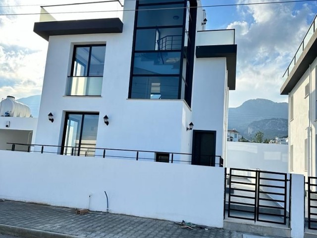 4 VILLA WITH 3+1 POOL FOR SALE IN ÇATALKÖY