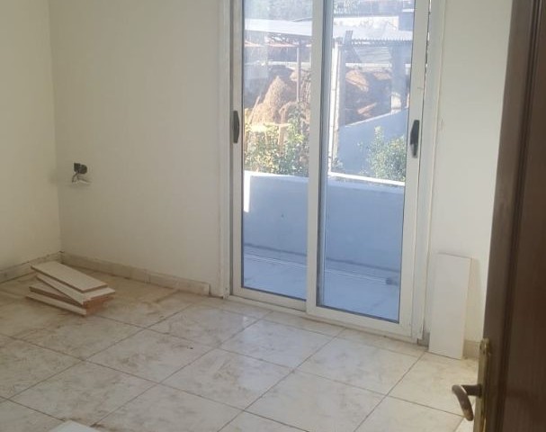 HASPOLATTA  SATILIK  MANDIRA  VE  2 ADET  3+1    DAİRE