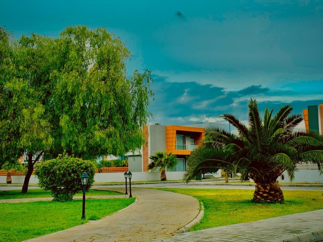 4+1 Ultra-Luxusvilla zum Verkauf in Famagusta Batıkent