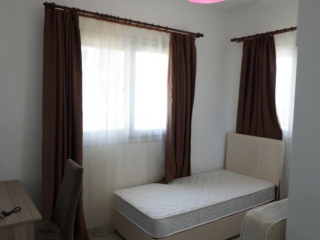 2+1 Wohnung Salamis Bereich,450$