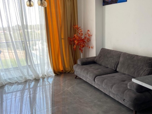 2+1 Luxuswohnung in Salamis, 700$