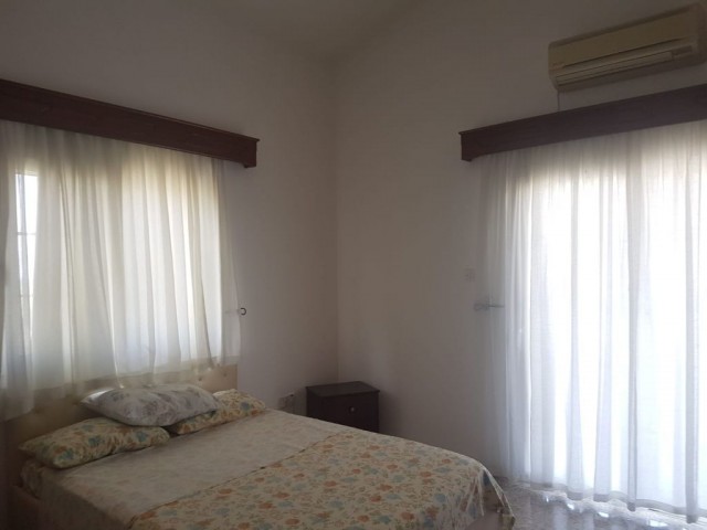 Girne Karaoğlanoğlu bölgesinde 3+1 Yüzme havuzlu - Full Eşyalı Villa