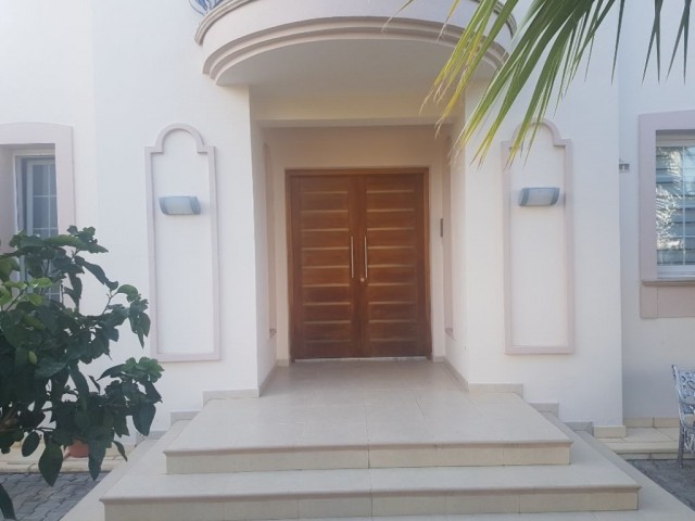 Esyali villa