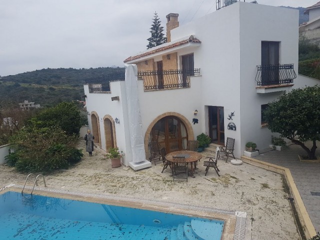 Villa For Sale in Alsancak, Kyrenia