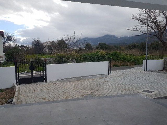 Yeni villa 180m2 - 