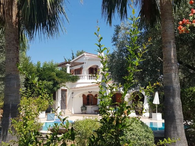 Mediteranian style villa by beach