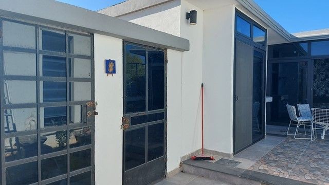 ⭐TEK YETKILI⭐ Girne Alsancak Escape Bölgesin de Denize 100m. Mesafede Tek katlı bungalow + Yardımcı Ev -Banka Kredisine Uygundur