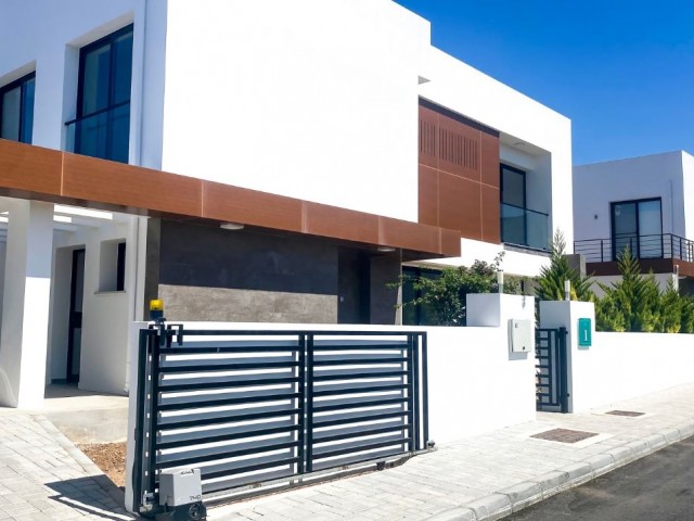 3+1 and 4+1 Luxury Villas in the center of Kyrenia