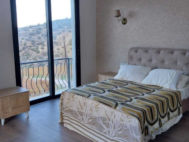 4 Bedroom Luxury Villa for sale in Alsancak