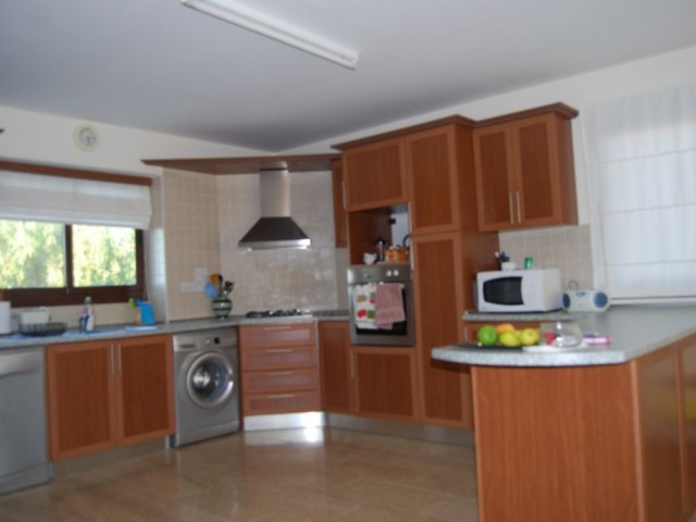 Villa For Sale in Alsancak, Kyrenia