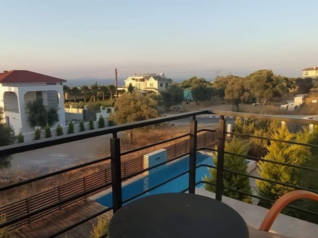 1+1 penthouse for sale in Alsancak, Kyrenia