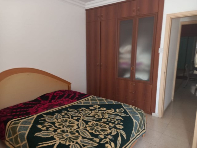 3+1 apartment for rent in center of Kyrenia.