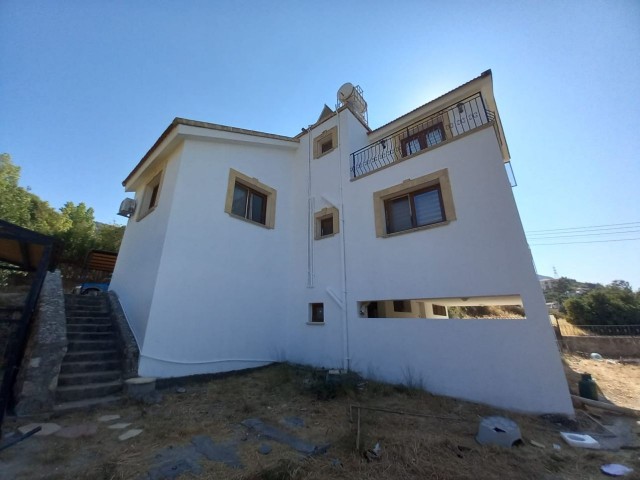 4+1 Villa For Rent With Mountain and Sea Views In Malatya, Alsancak