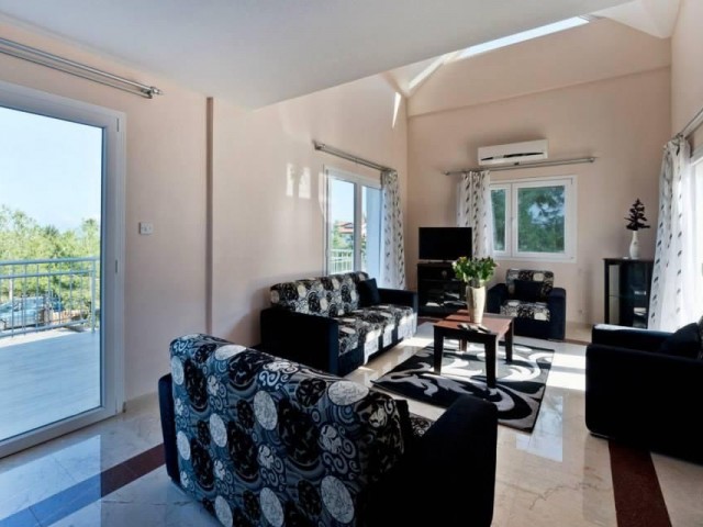 FULLY FURNISHED 4+1 VILLA FOR DAILY RENTAL IN KYRENIA ÇATALKÖY ** 