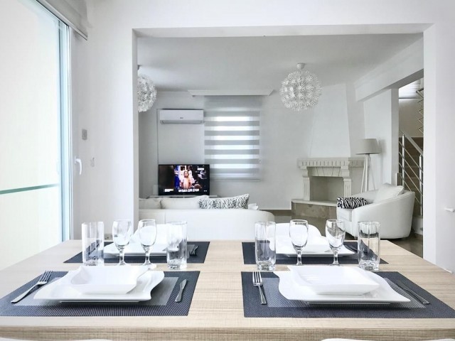 Möblierte 3 + 1 Villa Zur Miete In Kyrenia Alsancak ** 