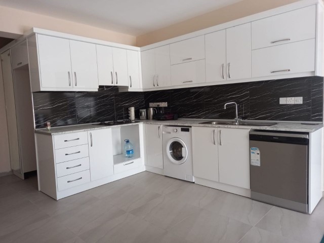 2+1 flat for sale in the center off Kyreniye 