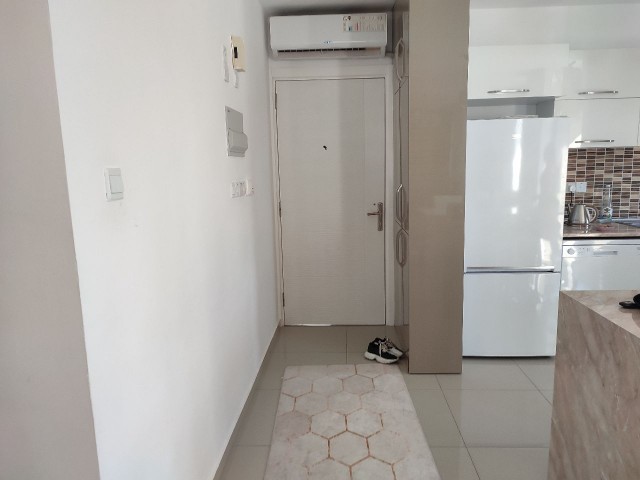 Girne merkezde satılık Lüks 2+1 penthouse 