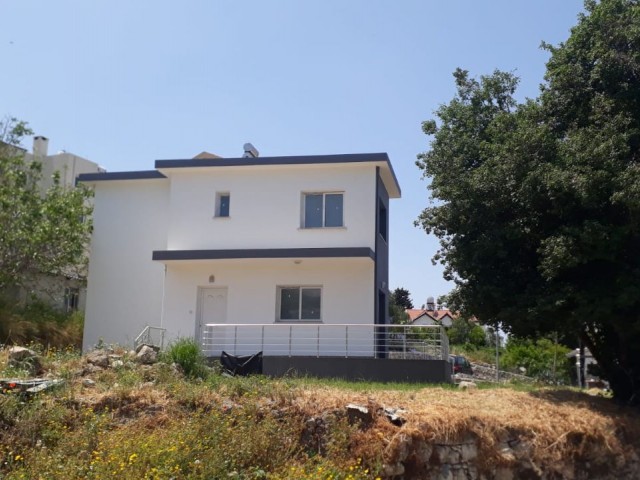 3+1 luxury villa for sale in the Çatalköy 