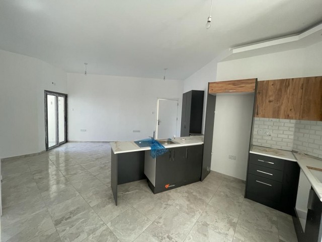 2+1 flat for sale in the site with swimming pool in Alsancak 